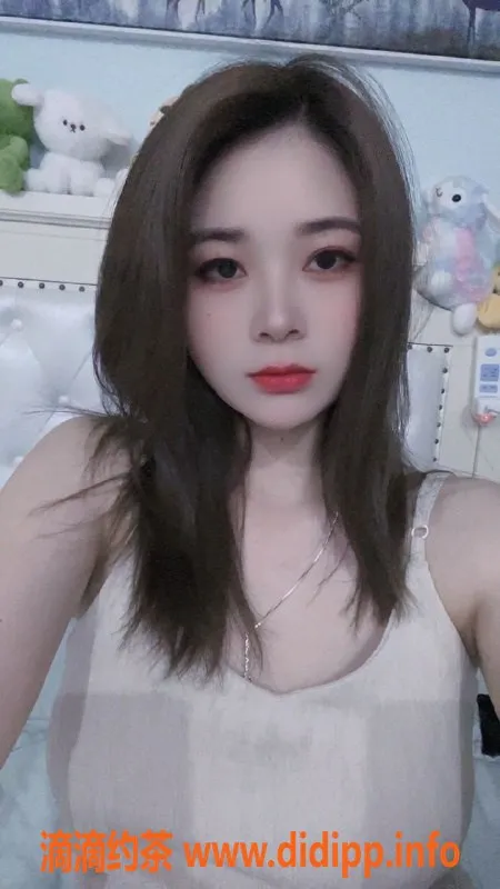 杭州楼凤-拱墅区月月，25岁，160cm，48kg，36D激情服务