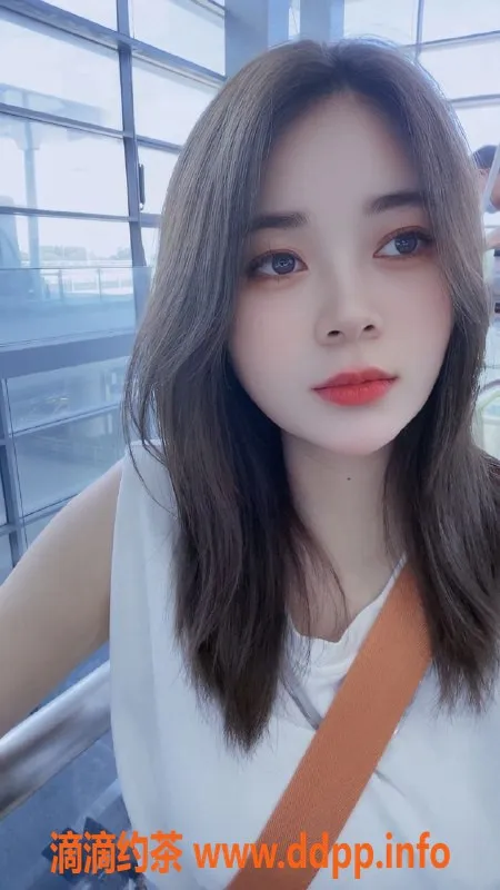 杭州楼凤资源信息,拱墅区月月，25岁，160cm，48kg，36D激情服务