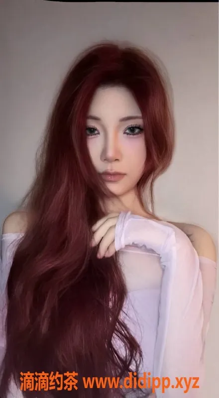 广州楼凤-天河御姐子怡，大长腿大胸，10P视频验证