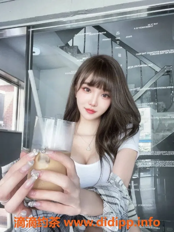 南京楼凤资源信息,建邺04希雅，大胸38D，400元工兵价