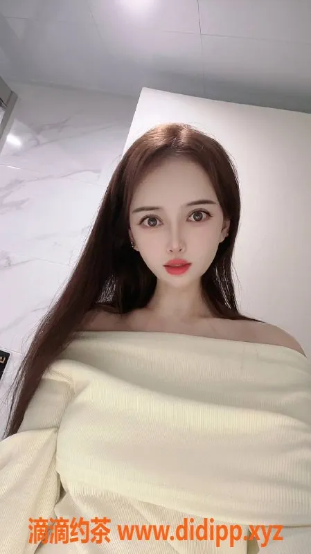 广州楼凤-天河御姐辛儿，超大胸火辣服务，16P可预约