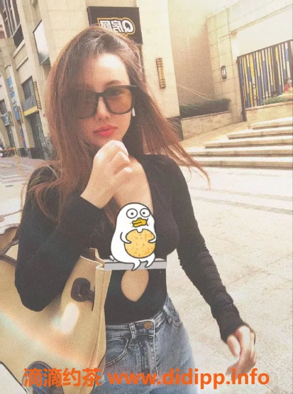 杭州楼凤-上城区健身教练荔枝，蜜桃臀36C，千元享受