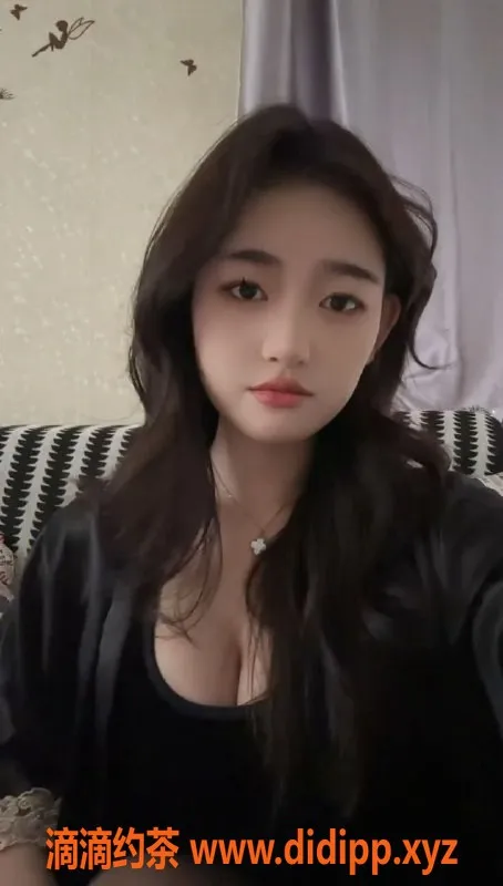 北京楼凤-丰台囡囡 168cm C罩杯 上门陪浴服务