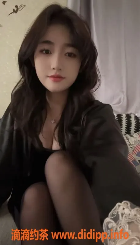 北京楼凤-丰台囡囡 168cm C罩杯 上门陪浴服务