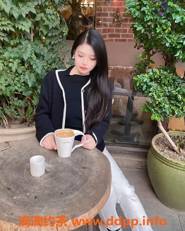 杭州上门服务-临平区毒龙盼盼，24岁163cm，99斤C+胸，700元起