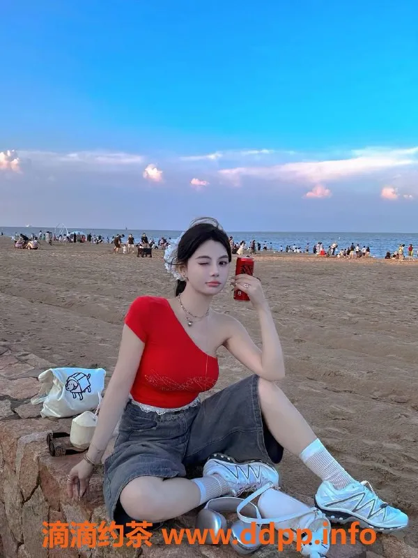 深圳楼凤-南山一寒，1500元上门双飞服务