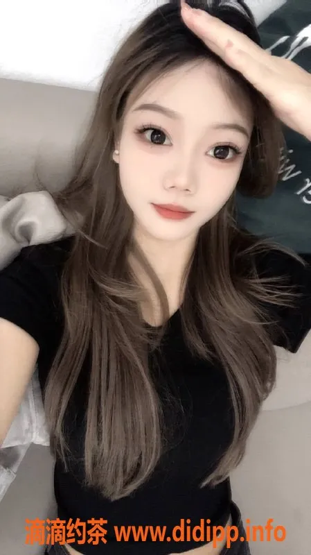 深圳楼凤-福田小晴天，身材比例164，800元起服务