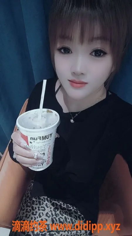 广州楼凤-天河御姐洋洋，夜课大胸魅力四射