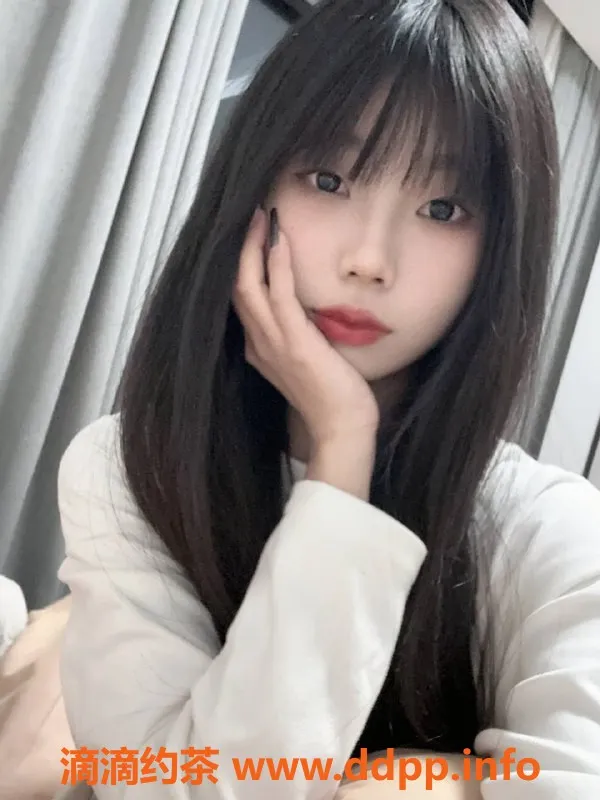 杭州楼凤-上城区嫩妹雅茹，165cm 19岁，热情服务