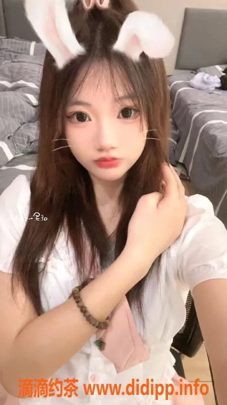 杭州楼凤-萧山区喵喵💞，168cm C杯嫩妹，1200起