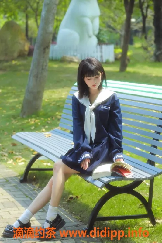 深圳楼凤-南山桃子，699元体验Kiss与换装服务