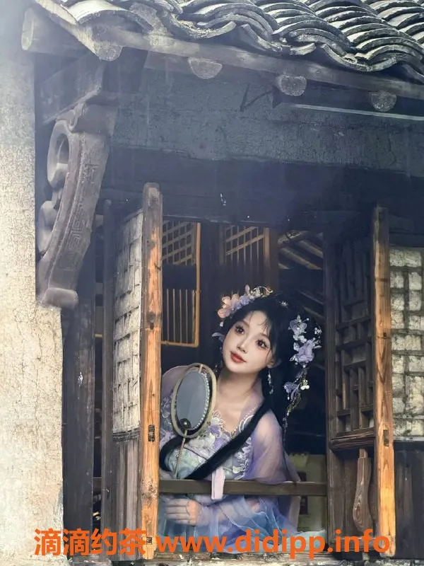 上海楼凤-静安嫩妹白鹿，166cm 36D，2000元起