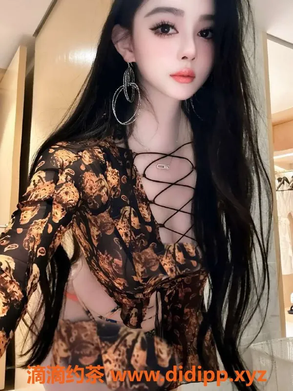 上海楼凤-普陀馨予 24岁 170高 36D美胸 1200元起