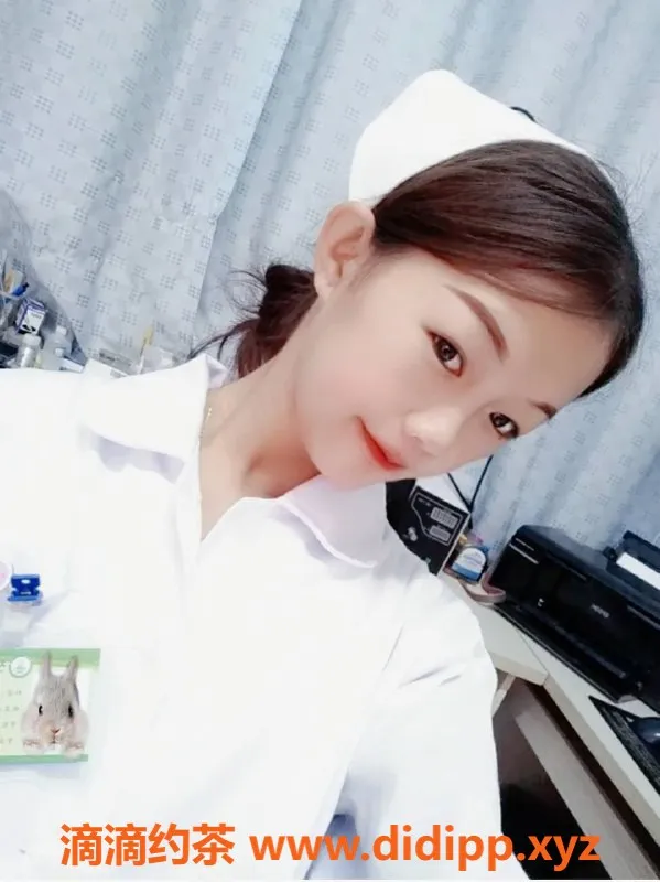 深圳楼凤-南山贝贝，172cm高挑美腿，1088元优质体验