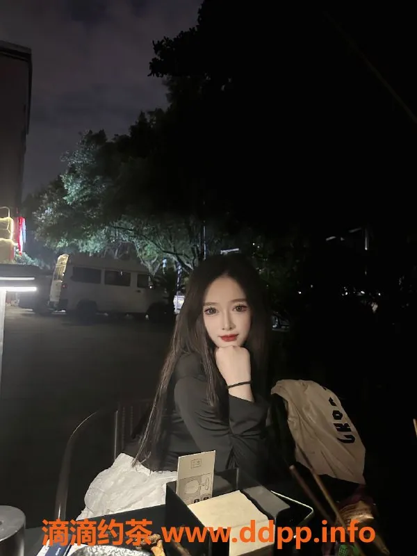 杭州楼凤资源信息,拱墅区苒青青 165cm 94斤 C杯 热情服务