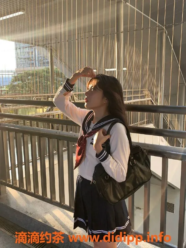 深圳楼凤-福田小羊老师，1300元享优质服务