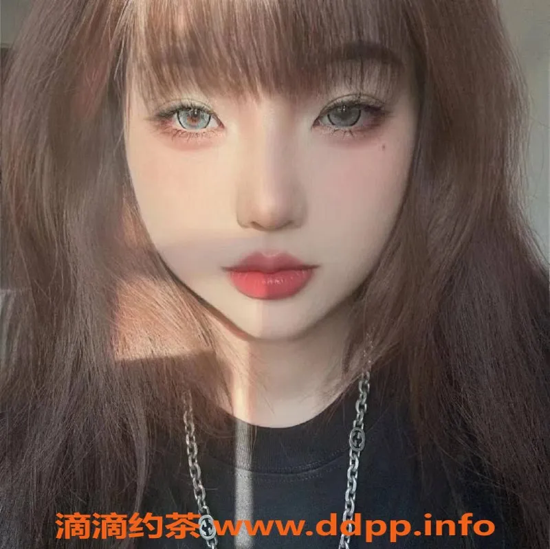 深圳楼凤资源信息,南山汉堡，165cm C杯，1600元服务等你来体验！