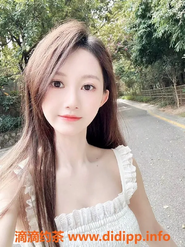 深圳楼凤资源信息,福田邻家学妹，2000元尽享多项服务