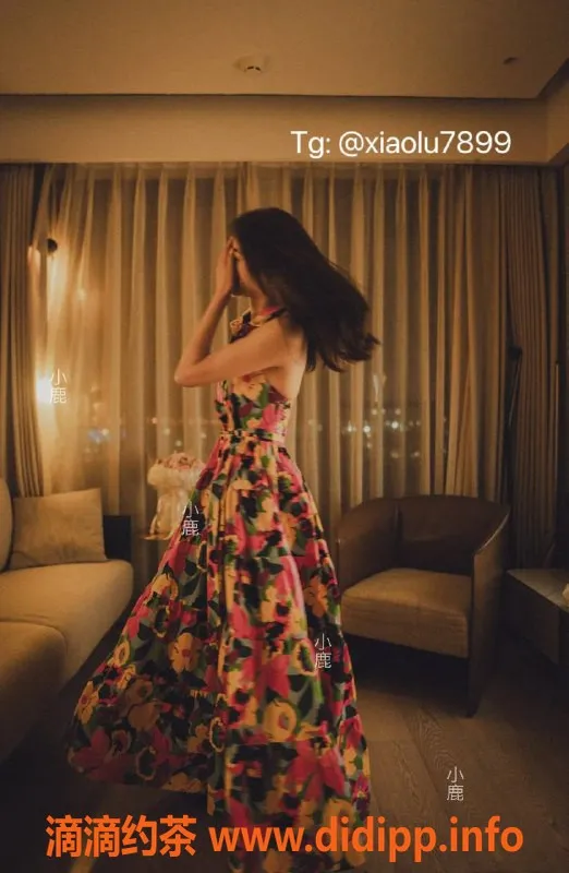 深圳楼凤-南山小鹿，舌吻深喉，千元起服务