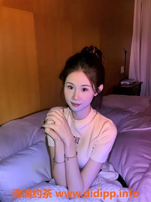 杭州楼凤-悠悠22岁160cm，43kg，热情服务全覆盖