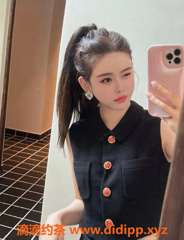 深圳楼凤-龙华佳欣艺名，800元69调情服务