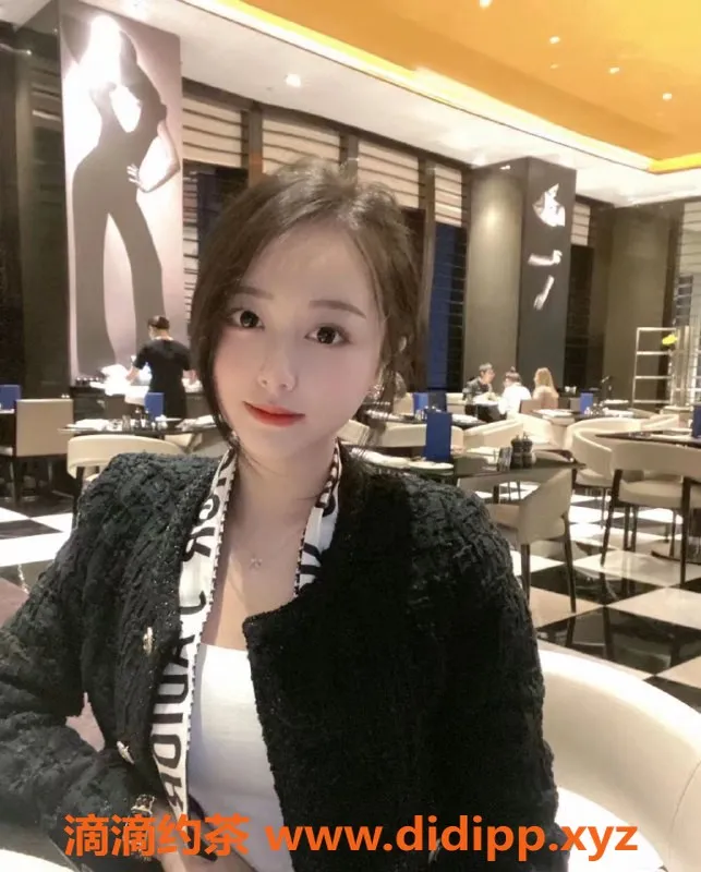 杭州上门服务-左小小，170cm，48斤，22岁，900元体验甜蜜服务