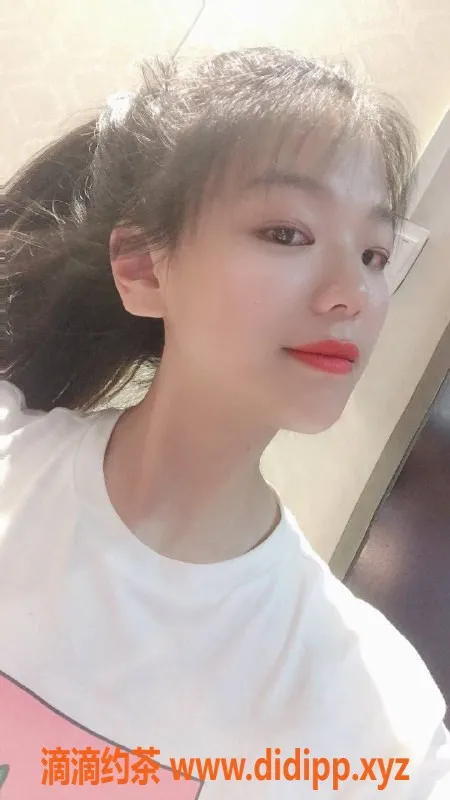 深圳楼凤-罗湖芽芽，174cm C罩杯，消费1000P起