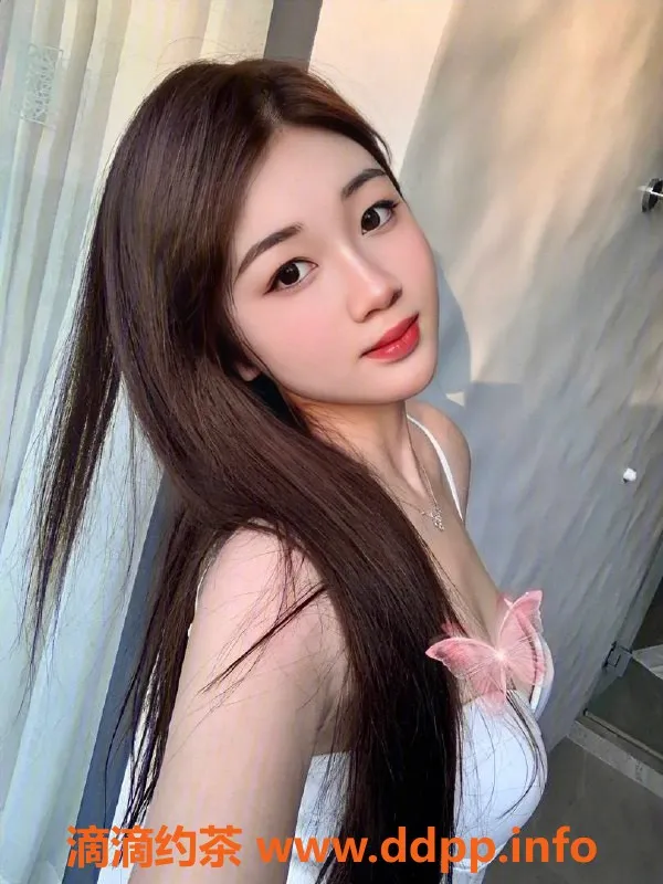 深圳楼凤-宝安苏洛，168cm C罩杯，800元起，手势验证服务