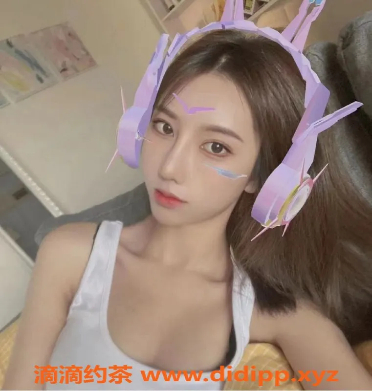 杭州楼凤-上城区夏蓁蓁，162cm，40kg，99年正妹