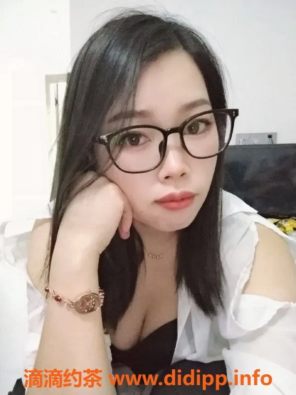 杭州楼凤-萧山区大表姐🔥丰满少妇，160cm，52kg，C杯