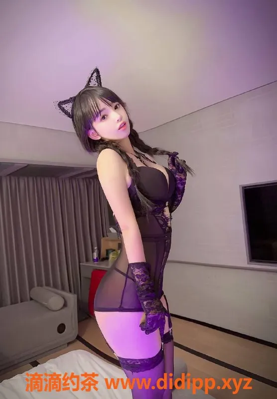 杭州楼凤-上城区小婉，170身高98斤，21岁人间尤物，1200服务