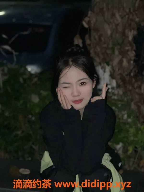 杭州楼凤-西湖区元气少女阿念 163cm 45kg 36D