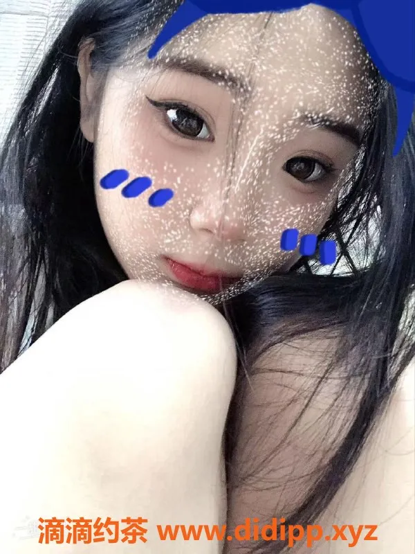 成都楼凤-小樱18岁，身高1.6，优质萝莉服务，群内优惠