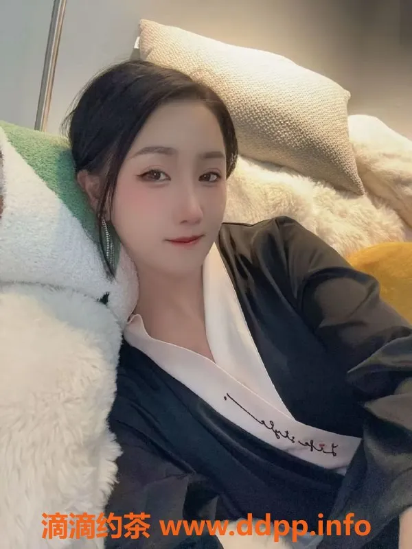 上海楼凤资源信息,长宁Abby，162cm 46kg，700元鸳鸯浴服务