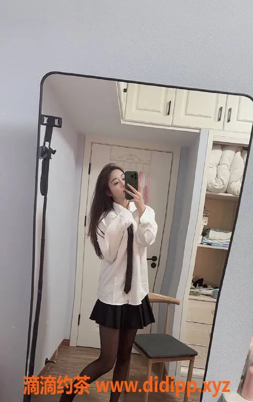 杭州上门服务-杭州上城区颜妍，170cm，21岁高挑美女