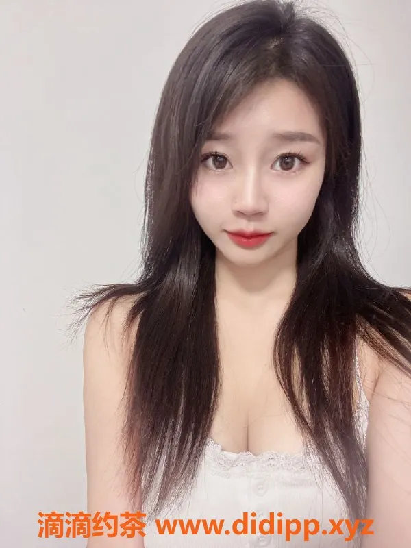 杭州楼凤-上城区性感主播蓓菈，168cm D杯，服务超赞！