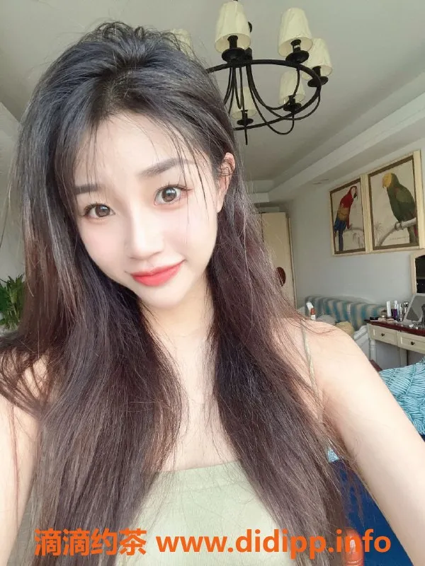 杭州楼凤-上城区性感主播蓓菈，168cm D杯，服务超赞！