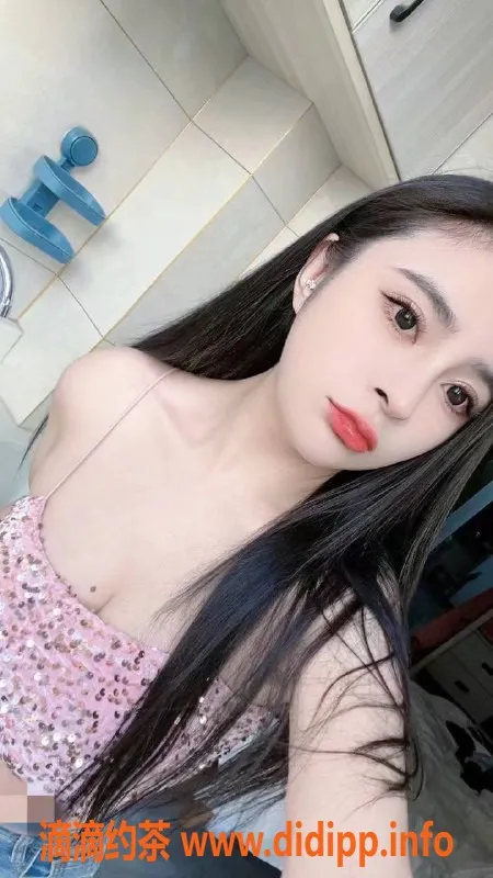 杭州楼凤-余杭媛媛酱：24岁E罩杯美少女，超高配合度