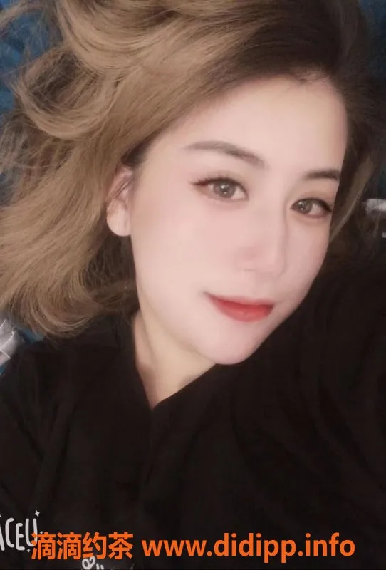 上海楼凤-静安梦泞，身高165，服务优质大胸美女