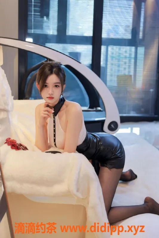 杭州上门服务-青岛妲己 173cm 36D熟女约会 1200起