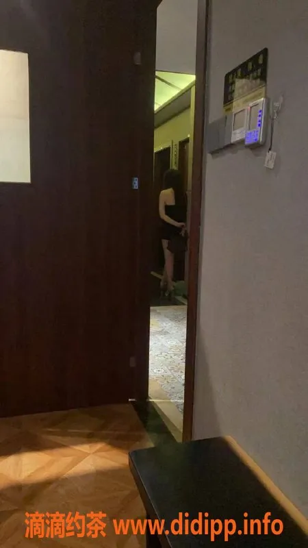 深圳spa会所-珠海海选口爆欢迎体验，服务多样快速换人