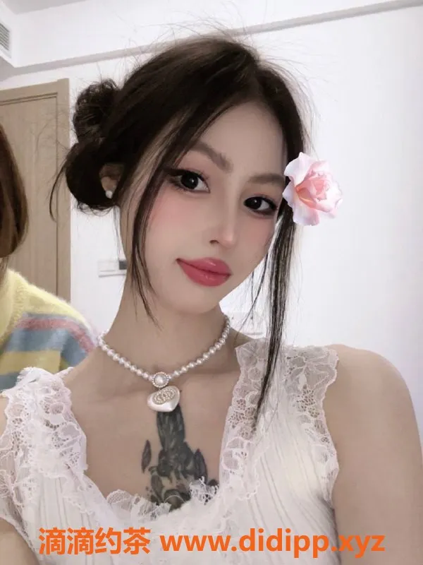 杭州上门服务-萧山区小怡：160cm，40kg，11月特价1300包夜服务