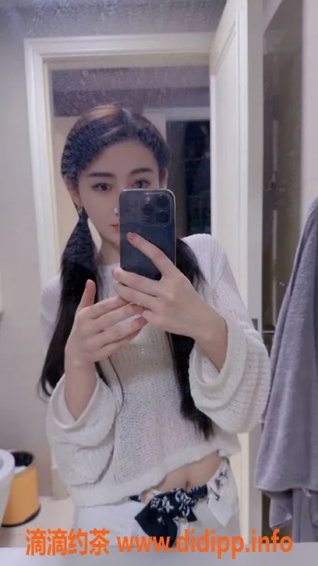 杭州楼凤资源信息,拱墅区雅雯，25岁，165cm，C+，2000p，服务态度一流