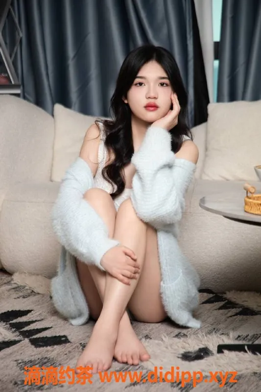 杭州楼凤-滨江区18岁苗苗，165厘米，800元超值服务