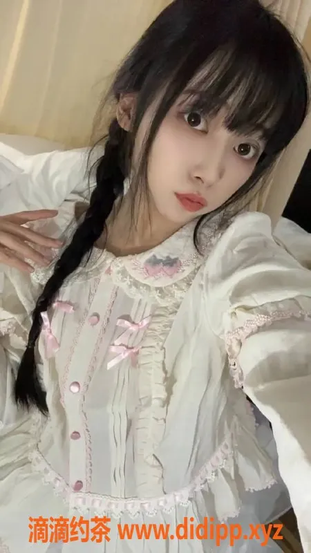 广州楼凤-海珠嫩妹芙芙，水费1000，COS服务超棒