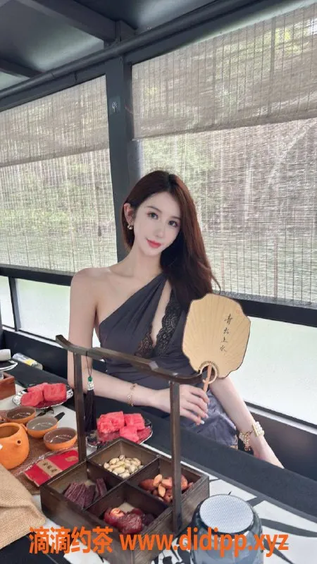 深圳楼凤-南山兰兰，1800元享受顶级服务