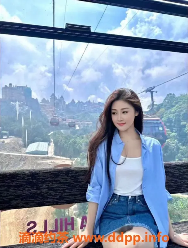 杭州楼凤-馨予 25岁167cm 50kg 34C 性感诱惑