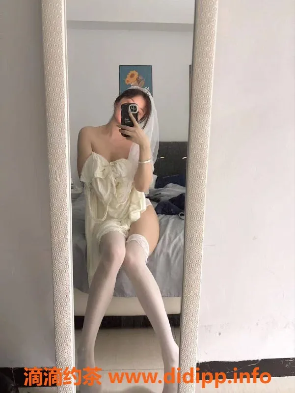 杭州楼凤-西湖区明明，160高45轻，36D服务热情