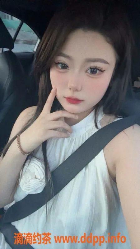 南京楼凤-鼓楼夕夕，160cm，95斤，38D，18岁，课费800P