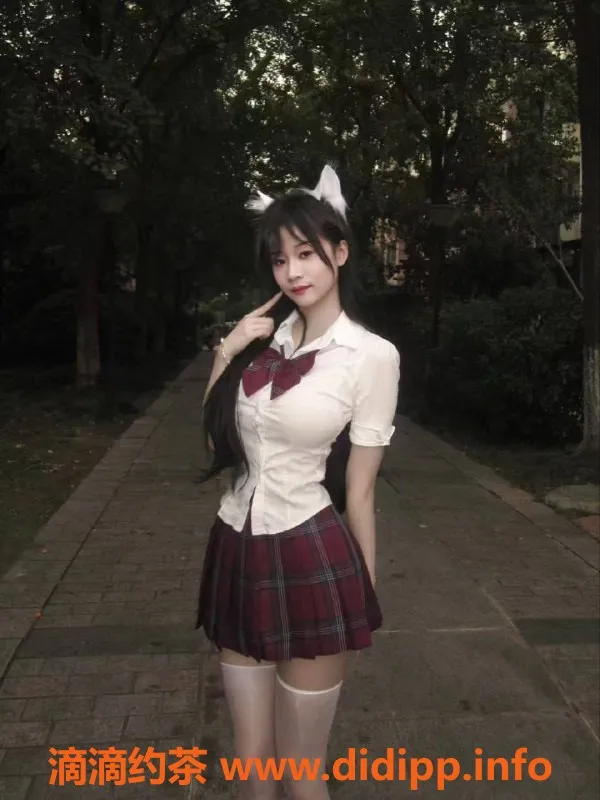 深圳楼凤-福田白婷婷：788元激情体验，制服、鸳鸯浴等服务！